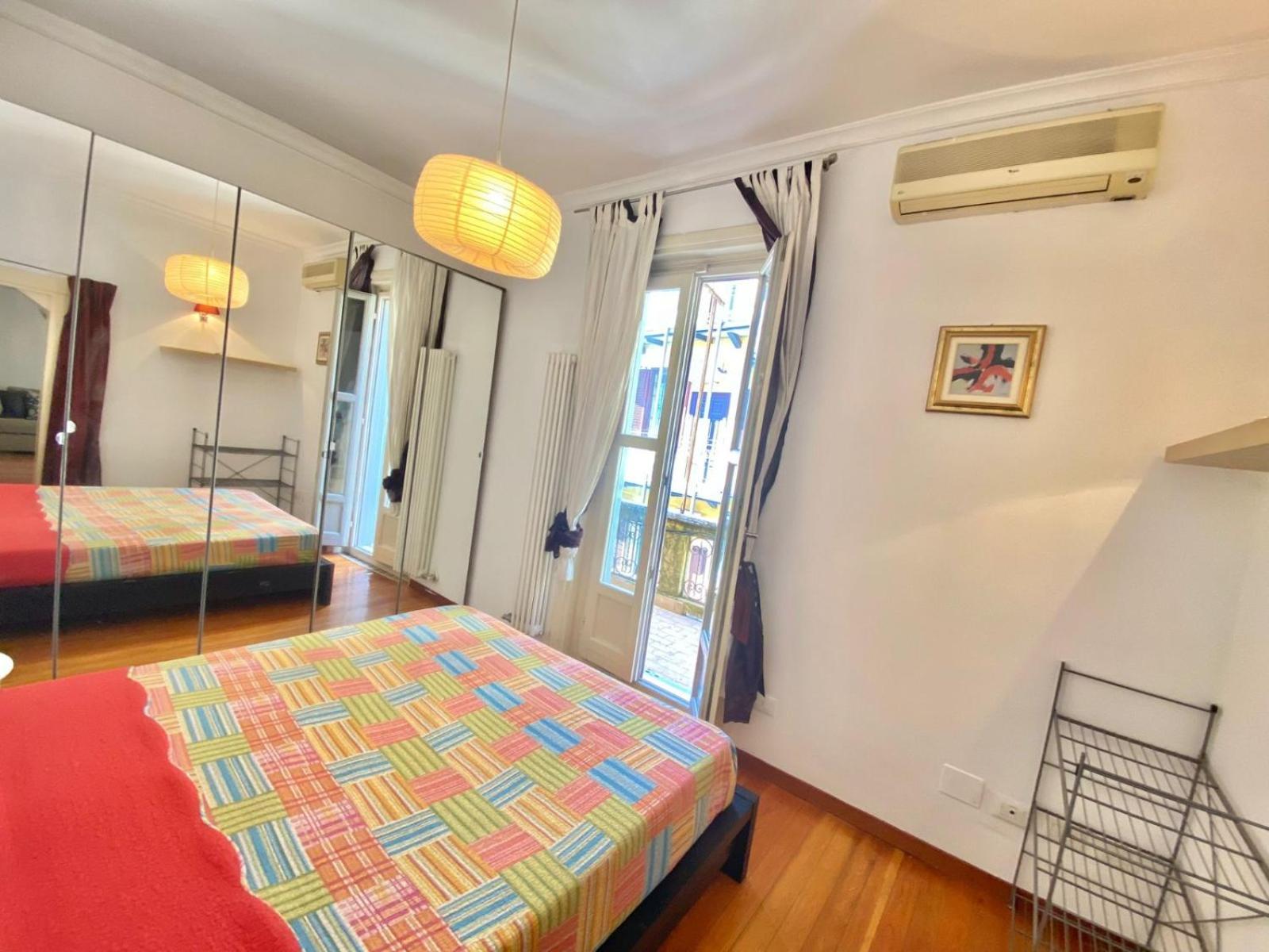 Coluccio C&l Home, In Coorte Silenziosa Milanese, Vicino A Metropolitana, Strategica Per Eventi, Fiere E Concerti Apartment