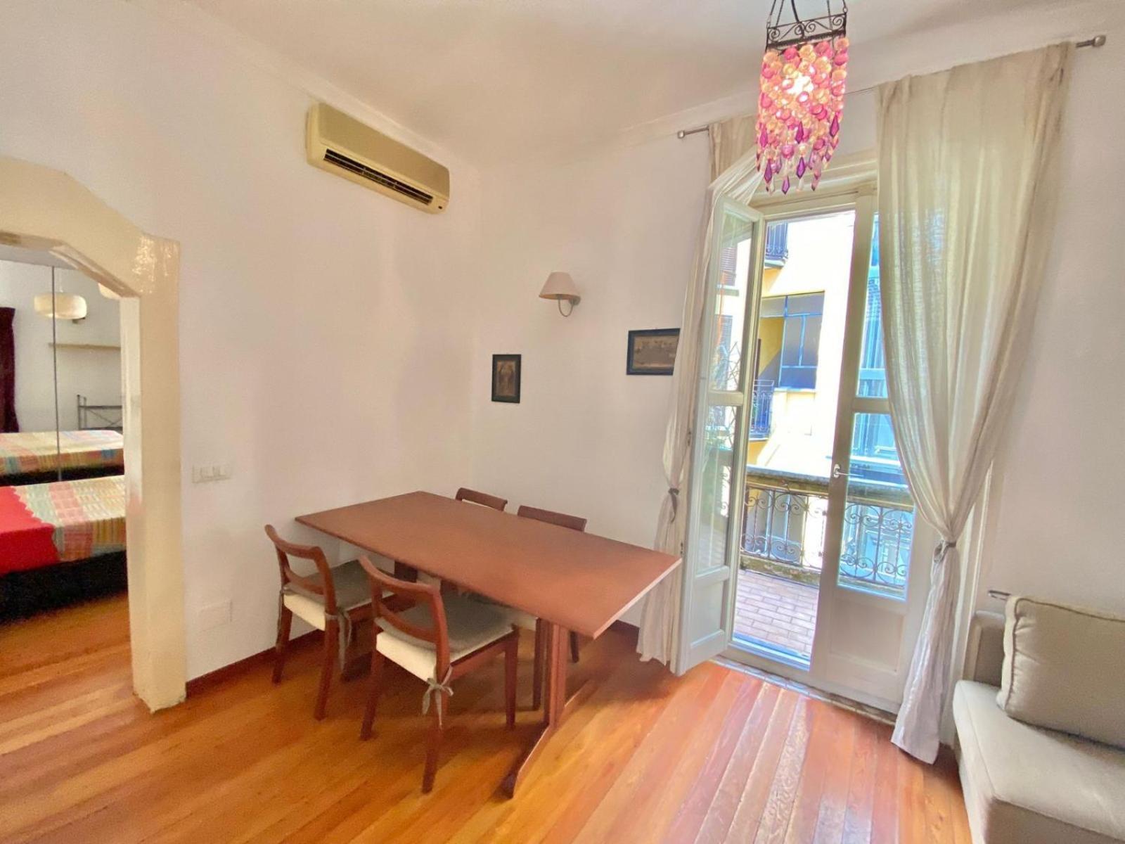 Coluccio C&l Home, In Coorte Silenziosa Milanese, Vicino A Metropolitana, Strategica Per Eventi, Fiere E Concerti Apartment Mailand